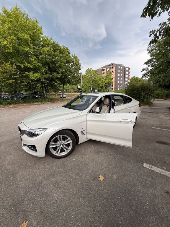 Image of BMW 320 Gran Turismo