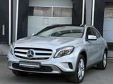 Mercedes-Benz GLA 220 D 4-M Score Xenon Comand Pano RüKamera - Mercedes-Benz GLA 220 mit Diesel-Antrieb