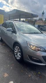 Opel Astra Sports Tourer 1.6 FUN 85kW Auto FUN - Opel Astra: F