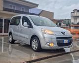 Peugeot Partner Tepee 1.6 HDi 112CV Premium - gebrauchte Peugeot Partner Tepee aus dem Jahr 2011