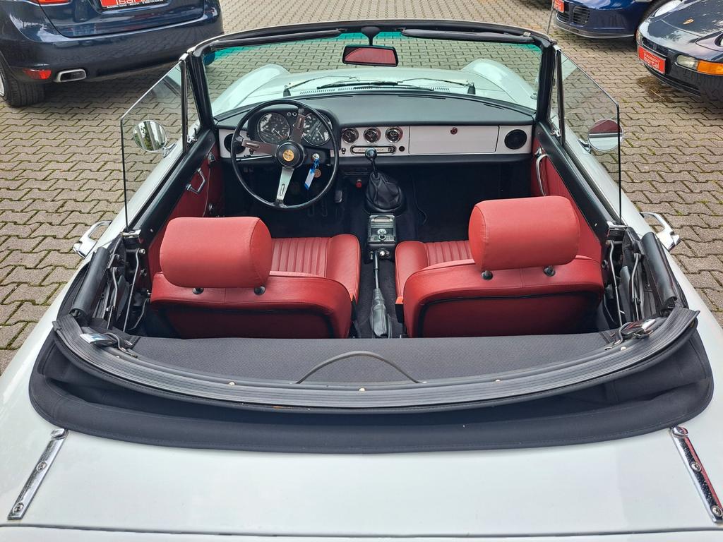 Alfa Romeo Spider