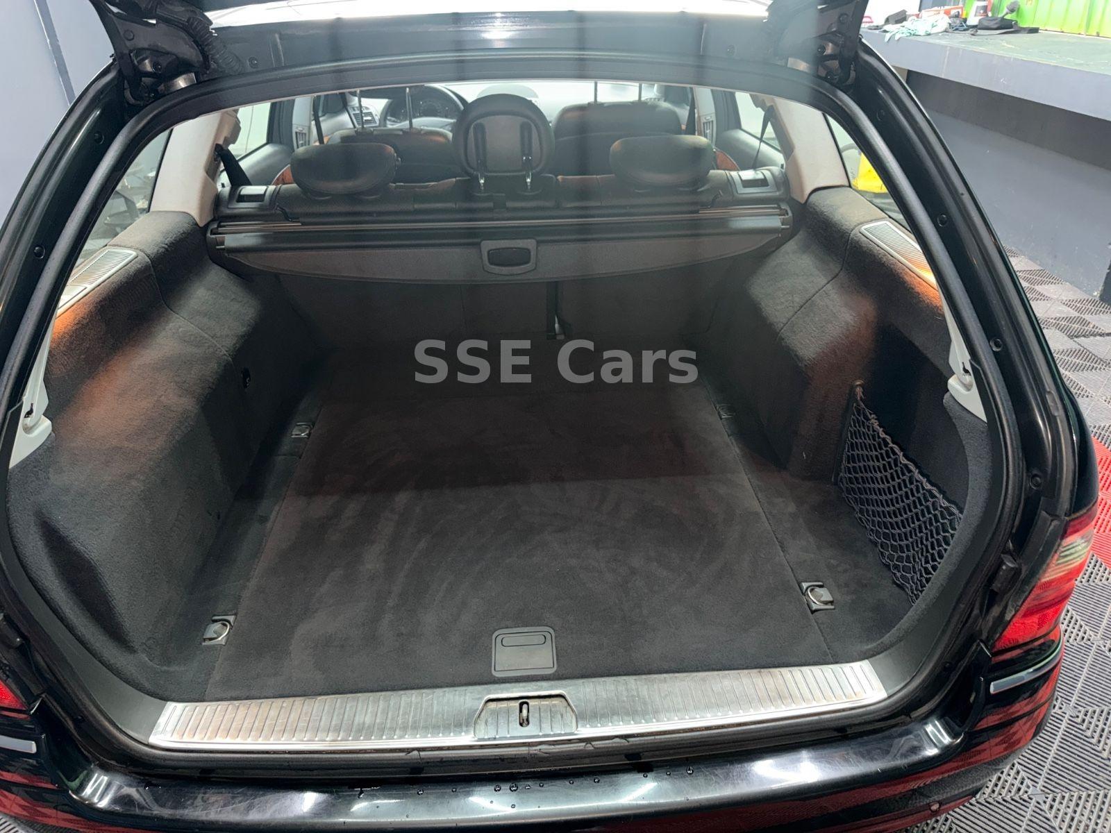 Mercedes-Benz E320 2005 — photo 11