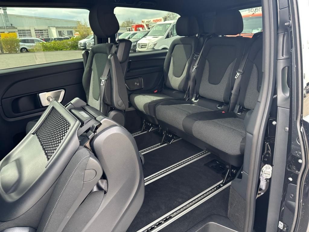 Fahrzeugabbildung Mercedes-Benz V 300 d 4MATIC STYLE Lang AIRMATIC 4MATIC PANO