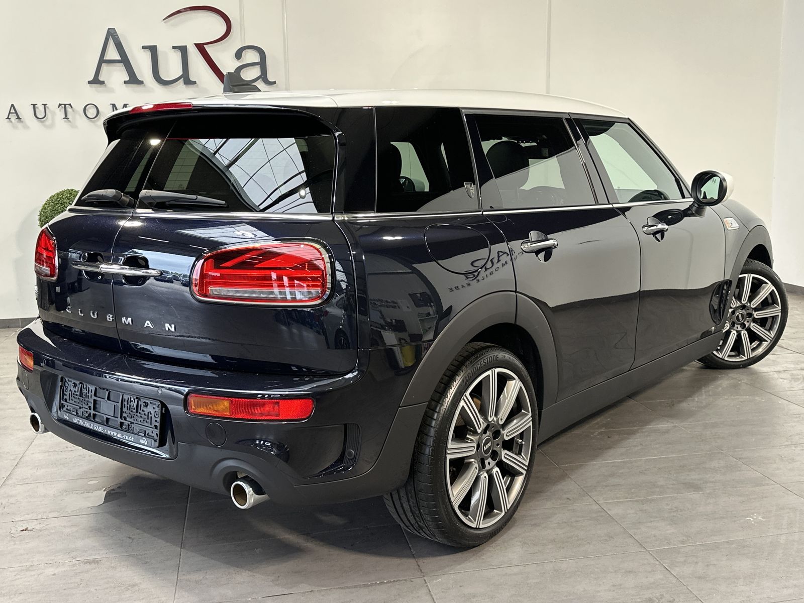 Fahrzeugabbildung MINI Cooper S Clubman Aut. NAV+LED+PANO+DIGDISPLAY+PP