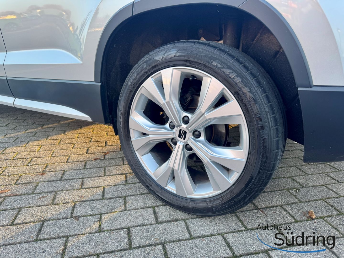 Ateca 2,0 TDI Xperience DSG AHK Navi beats Rfk.