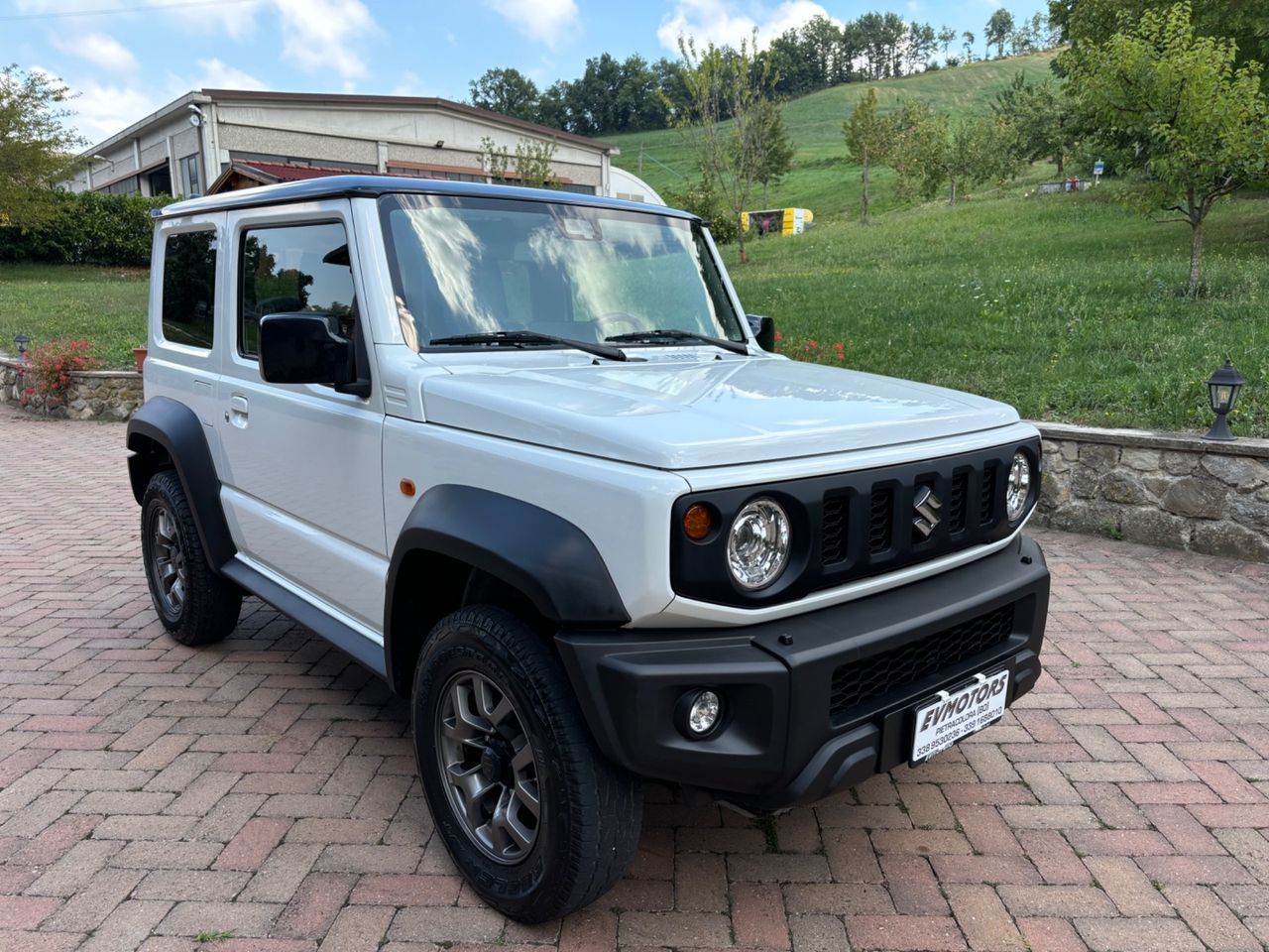 Suzuki Jimny 1.5 5MT Top 4 POSTI - 02/2019 imagem 2