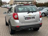 Chevrolet Captiva 2.4 LS 2WD AHK TÜV NEU - gebrauchte Chevrolet Captiva aus dem Jahr 2010