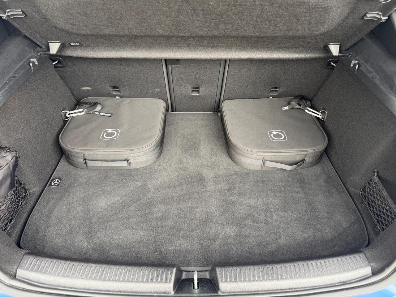 Mercedes-Benz A 250 e AMG Burmester AC-Laden Multibeam Kamera