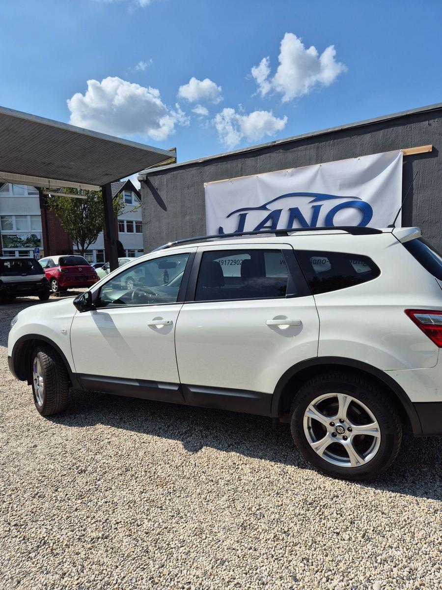 Nissan Qashqai+2 360* AHK