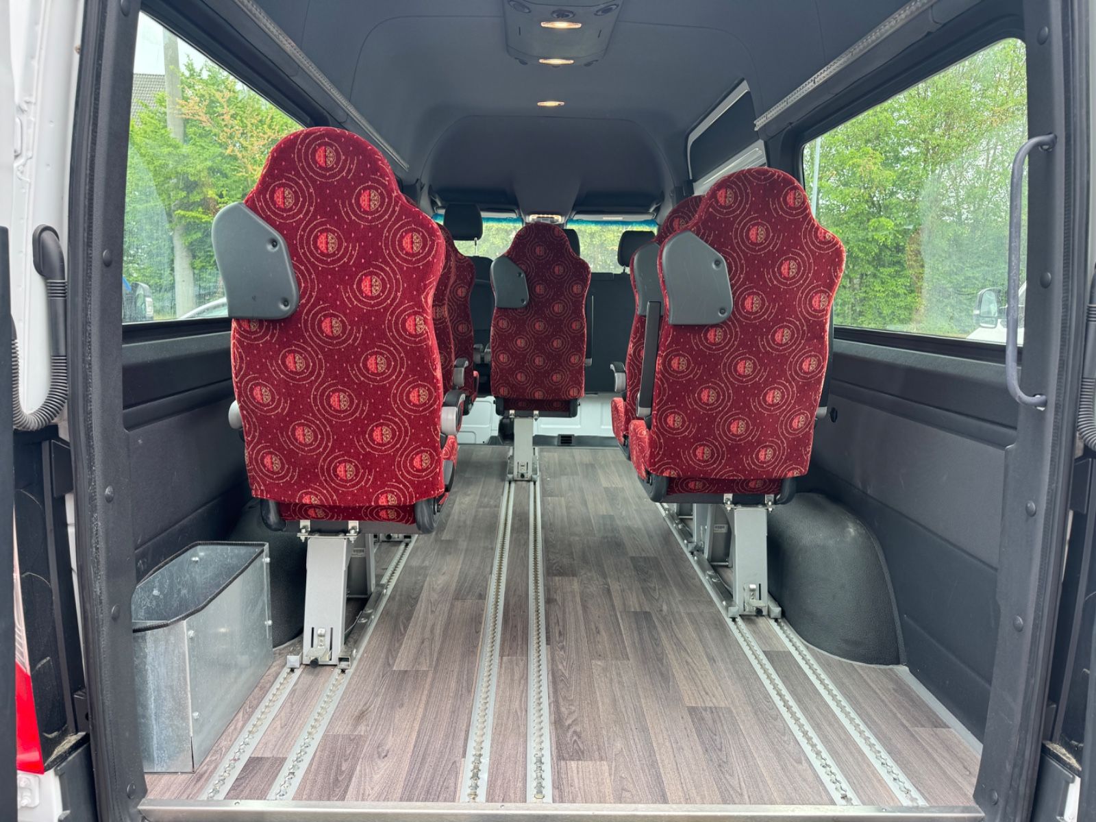 Fahrzeugabbildung Mercedes-Benz Sprinter III 314 CDI 9 Sitzer Doppelklima+9Sitze