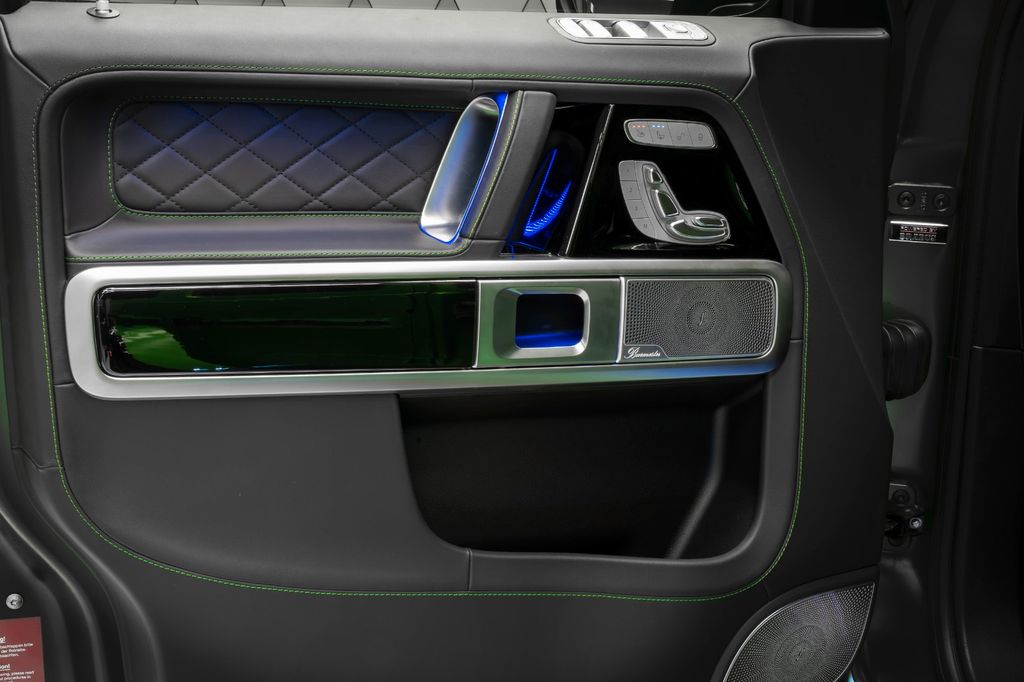 G 63 AMG 4×4² BRABUS 800 NEW AXLE FULL CARBON - Bild 15