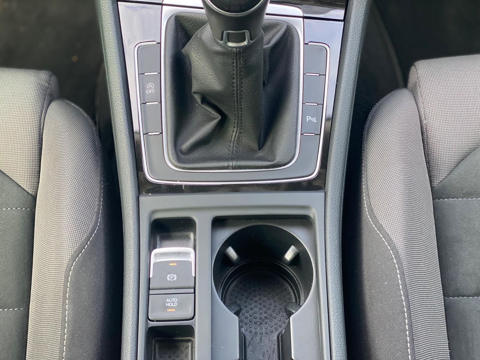 Volkswagen Golf 1.4 TSI BMT 92kW Highline Navi Sitzheizung