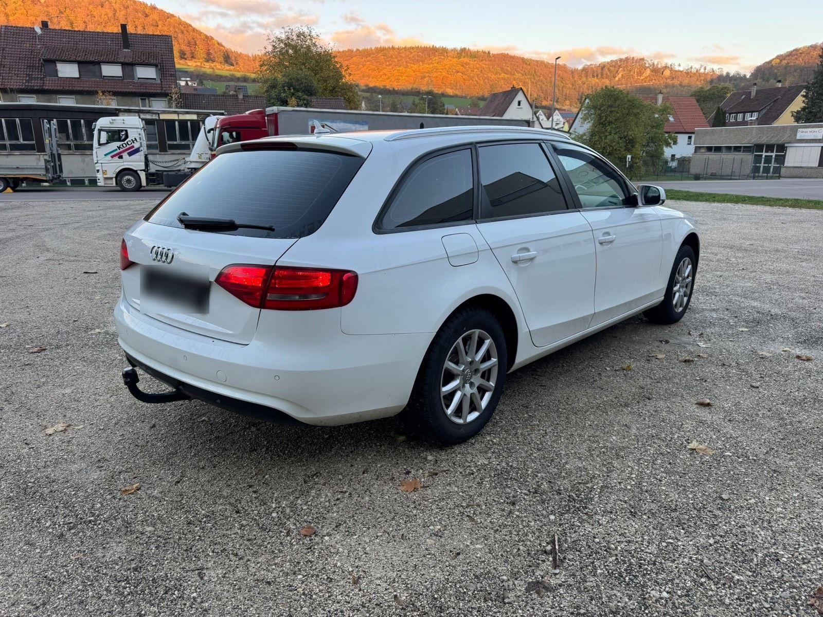Audi A4 2013 — photo 6