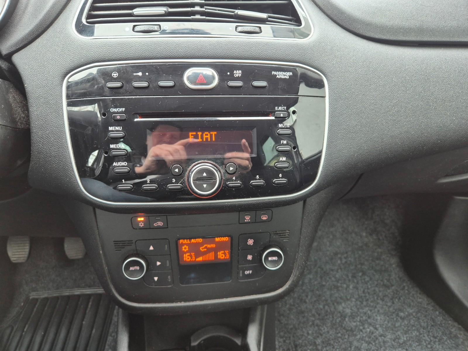 Fiat Punto 1.2 Lounge,Navi,Klimaaut,TÜV neu
