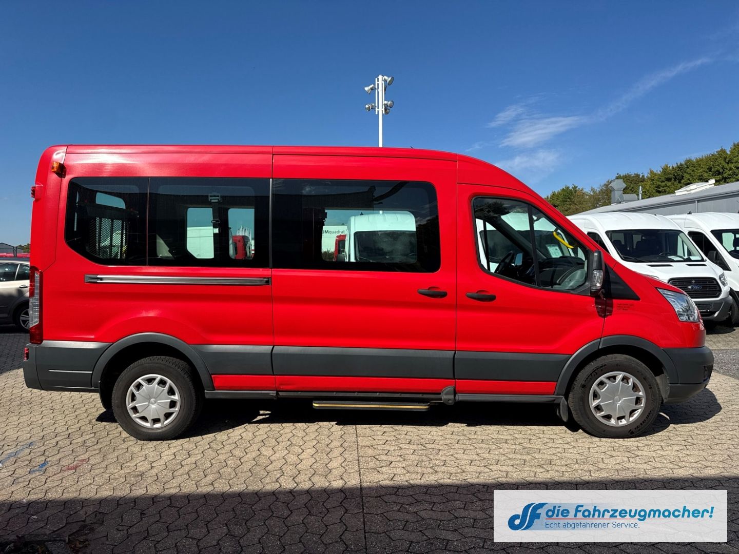 Fahrzeugabbildung Ford Transit Kombi 350 L3 Trend 2.0 TDCi DPF *2287 *K