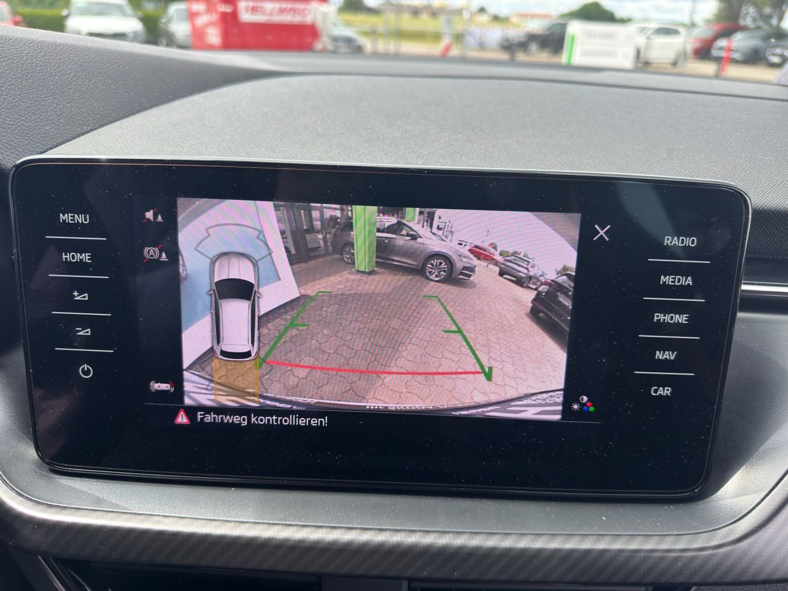 Fahrzeugabbildung SKODA Kamiq 1.5 TSI Monte Carlo*AHK*RFK*ACC*eHeck