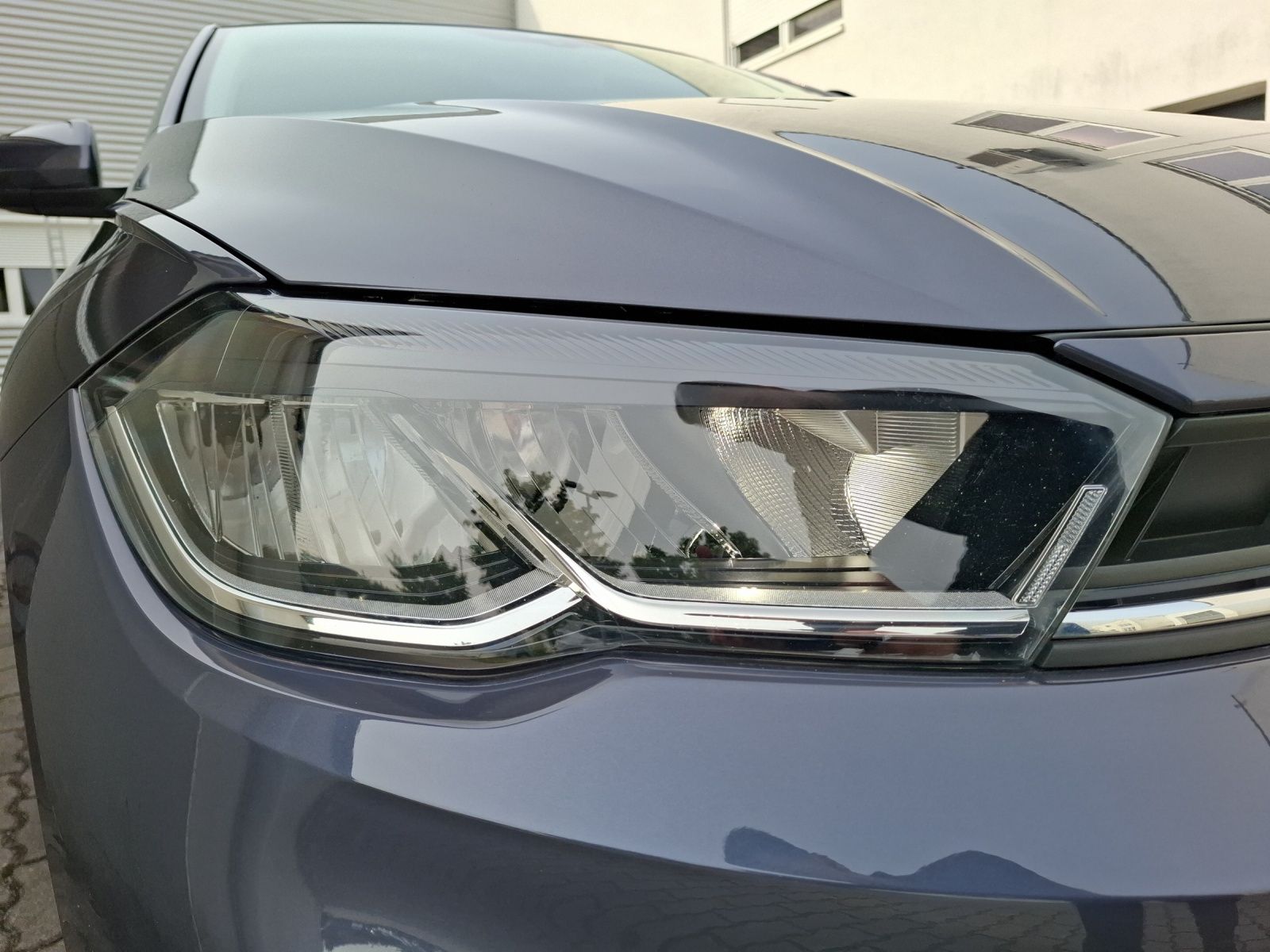 Fahrzeugabbildung Volkswagen Polo TSI Life DSG LED Klima AID ACC PDC SH