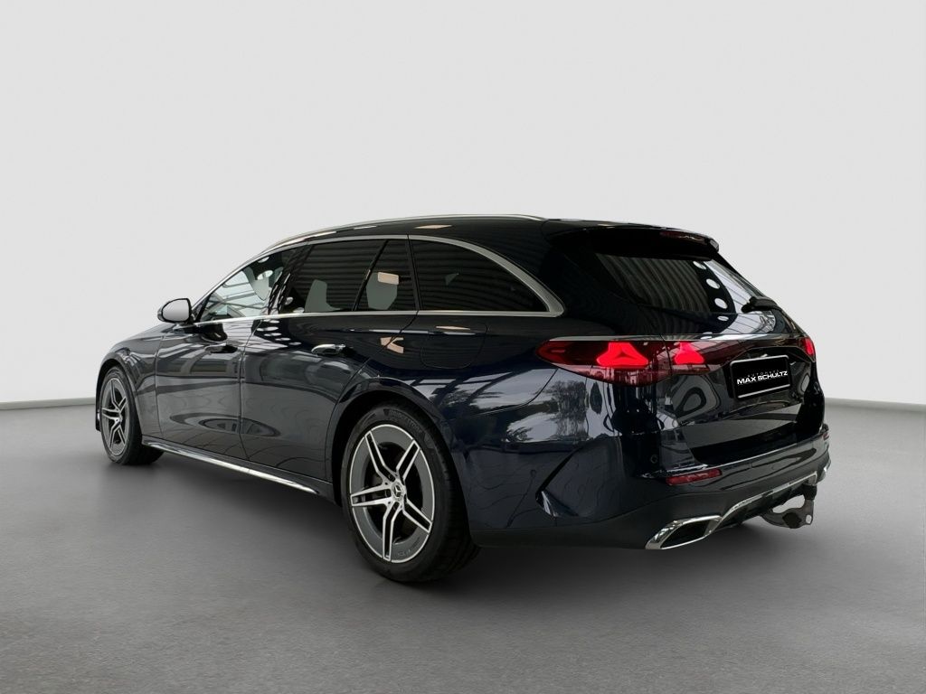 Fahrzeugabbildung Mercedes-Benz E 300 de T-Modell mit EQ Hybrid Technologie AHK