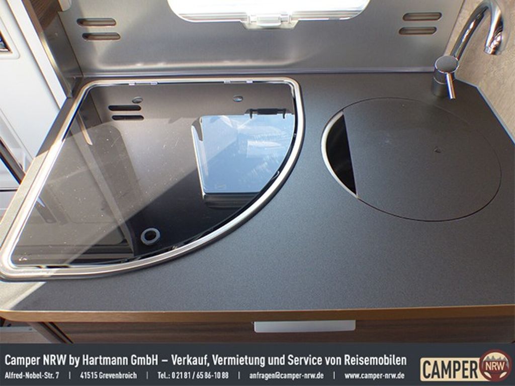 LAIKA Ecovip L 3009 Fahrassistenzpak+Automatik