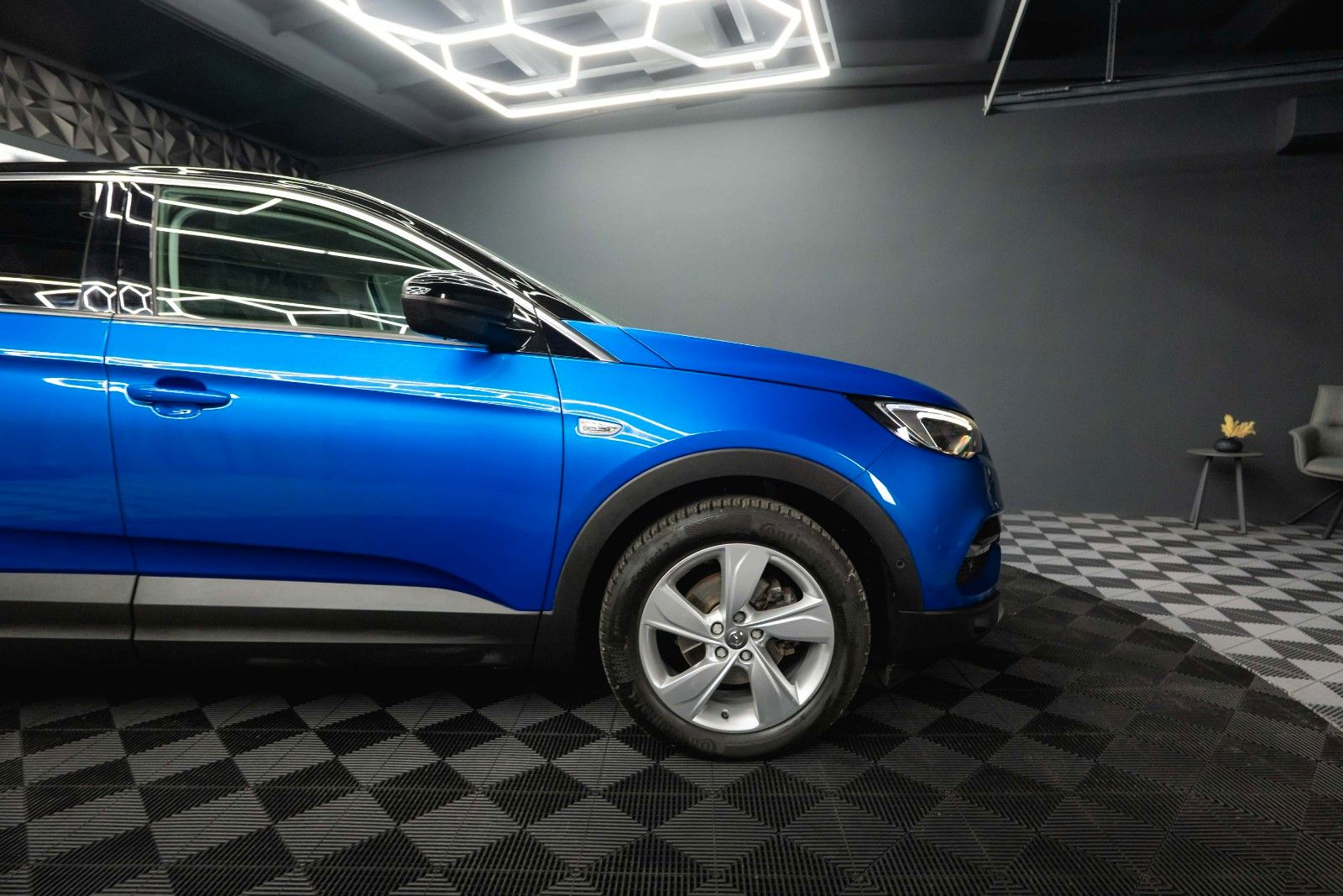 Fahrzeugabbildung Opel Grandland (X) 2.0 CDTI Innovation *LED*CarPlay*