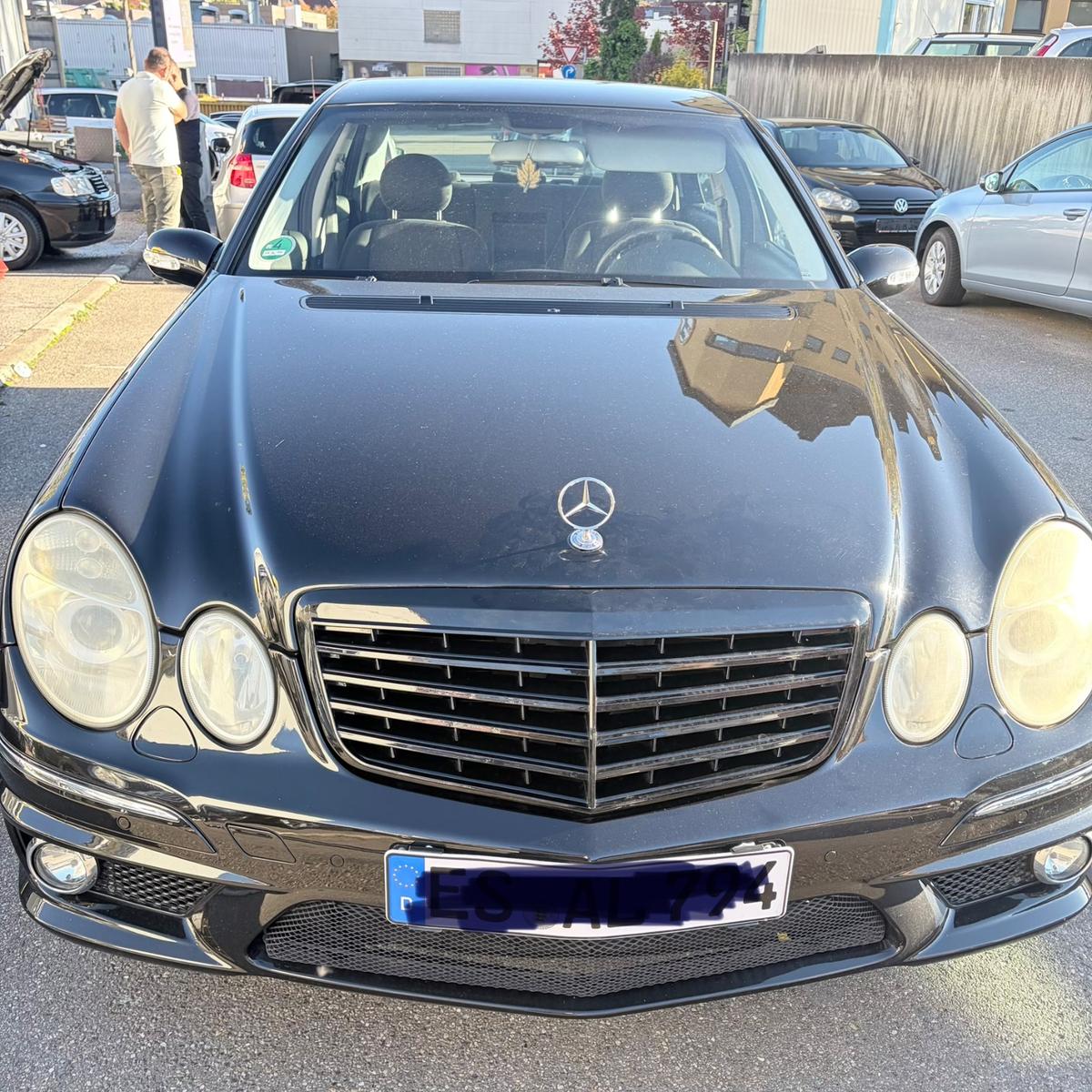 Mercedes-Benz E 240