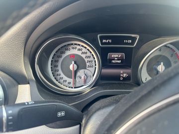 Mercedes CLA 220 - 7