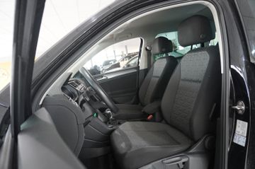 Volkswagen Tiguan - 10