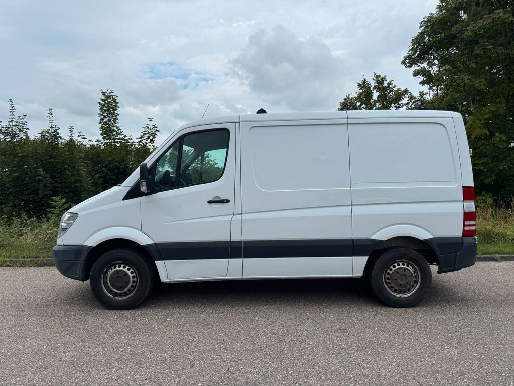 Mercedes-Benz Sprinter II Kasten 210 CDI, AHK, Bott Einrichtun