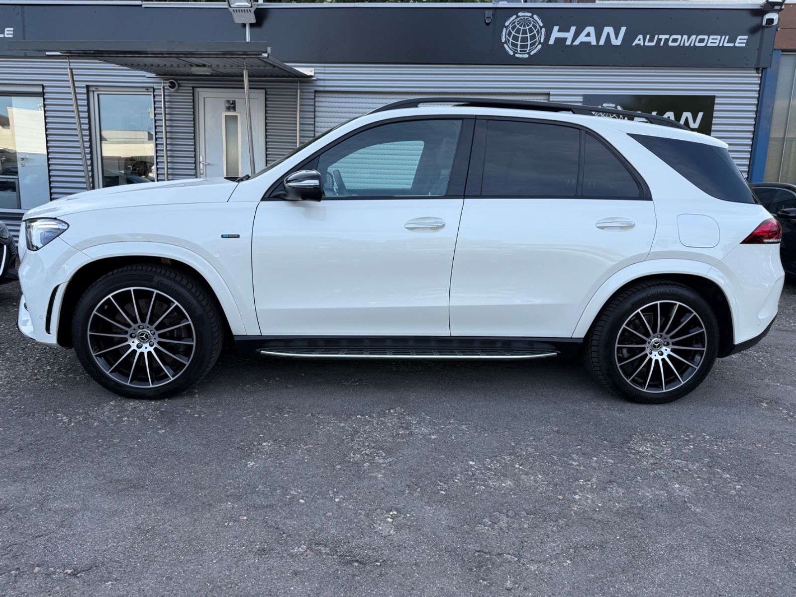 MERCEDES-BENZ GLE 350 de 4Matic*AMG-Line+Pano+Burmester+360°*