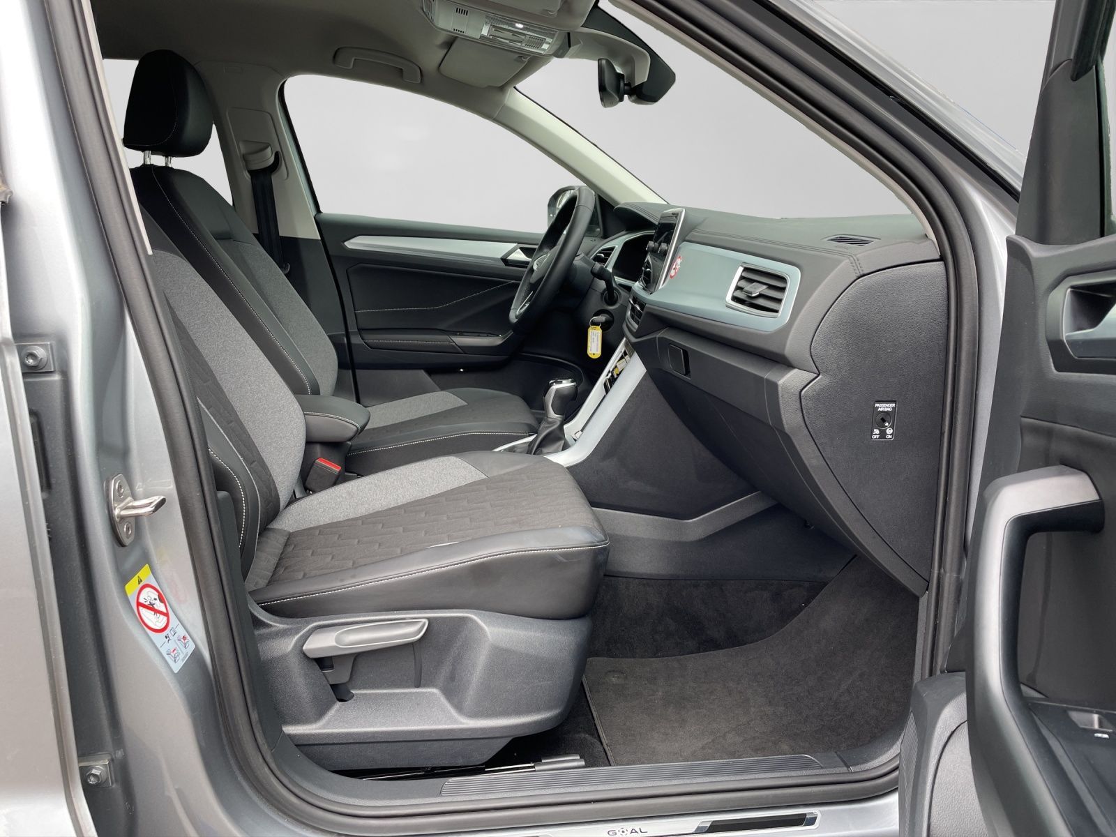 Volkswagen T-Roc - Bild 4