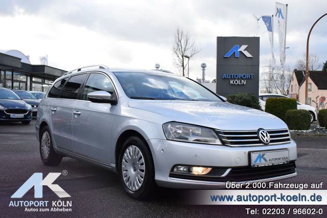 Volkswagen Passat 1,6 TDI Variant Comfortline * NAVI * PDC