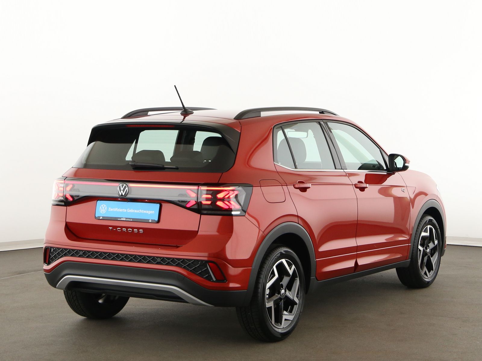 Volkswagen T-Cross - Bild 8