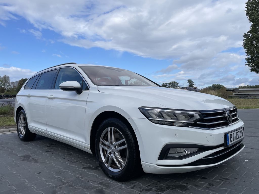 Image of Volkswagen Passat Variant