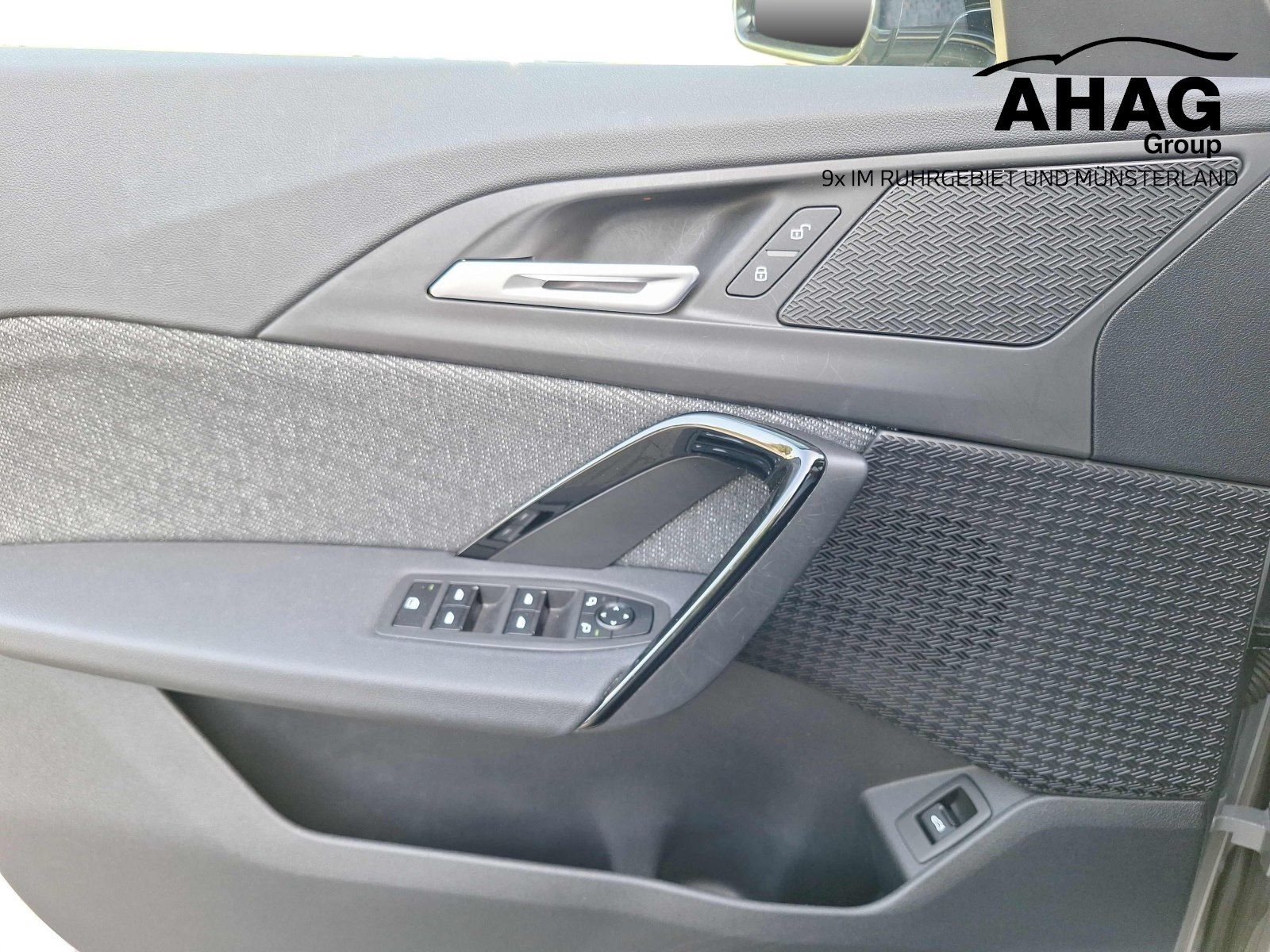 BMW iX1 - Bild 12