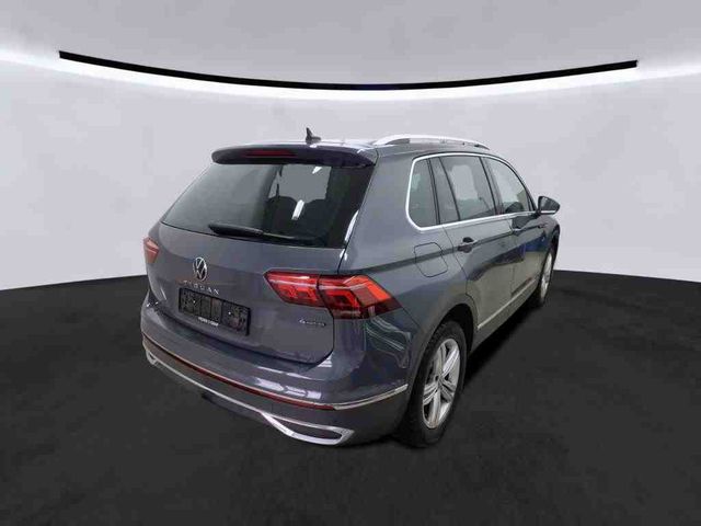 Tiguan 2.0 TDI DSG 4M ELEGANCE IQ.LIGHT+AHK+RFK+