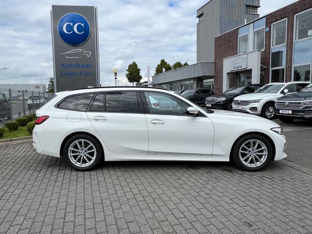 BMW 318d Touring AHK+HuD+ACC+Park Assist+Sportsitze