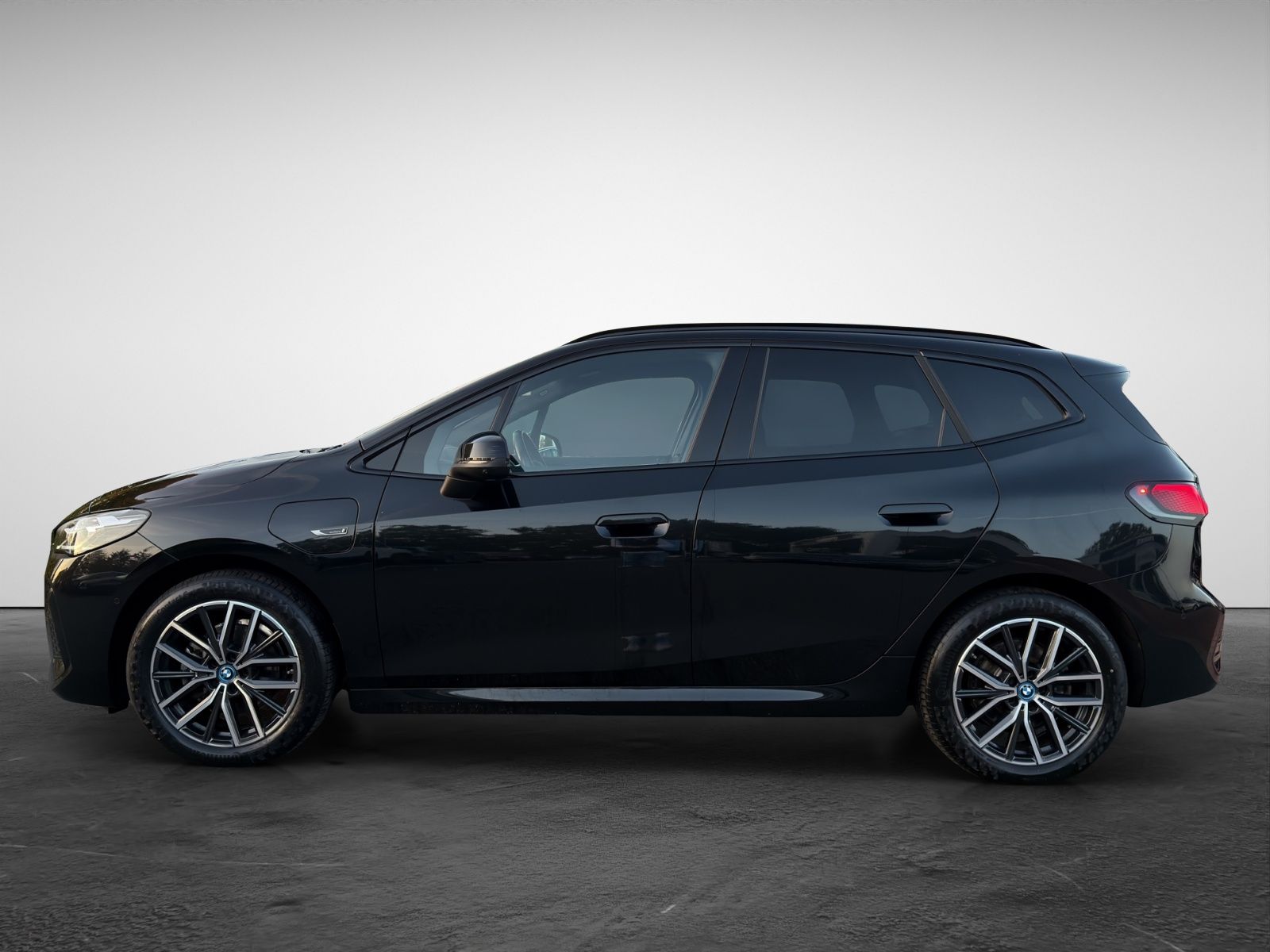 BMW 225e xDrive Active Tourer M Sport  HeadUp AHK LE imagem 3