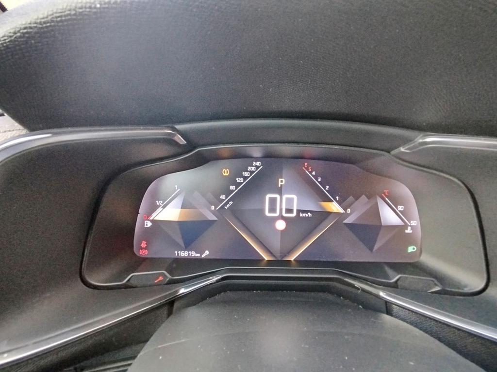 DS Automobiles DS7 (Crossback)