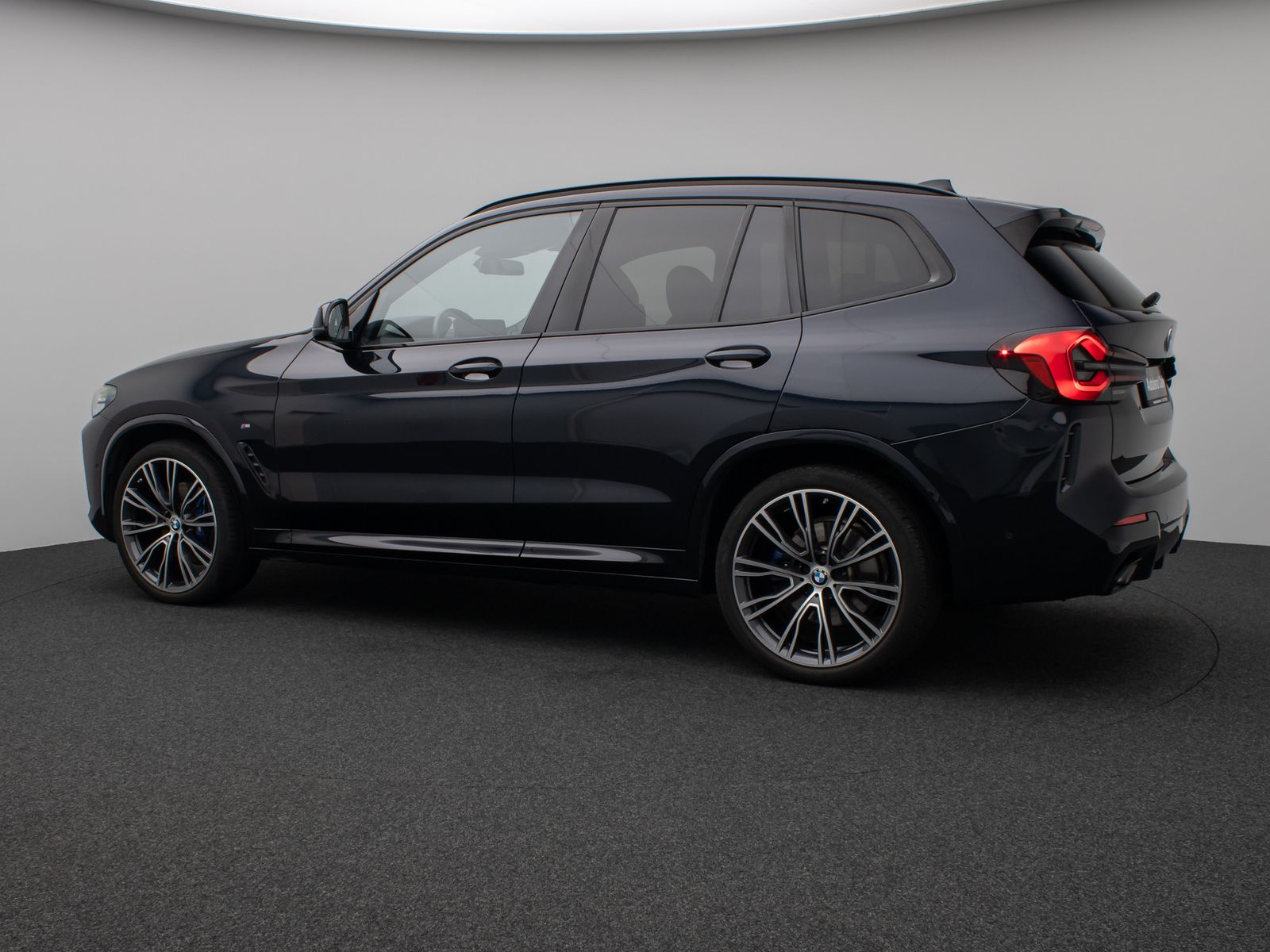Fahrzeugabbildung BMW X3 xD30d M Sport Kamera Panorama DAB AHK 21Zoll