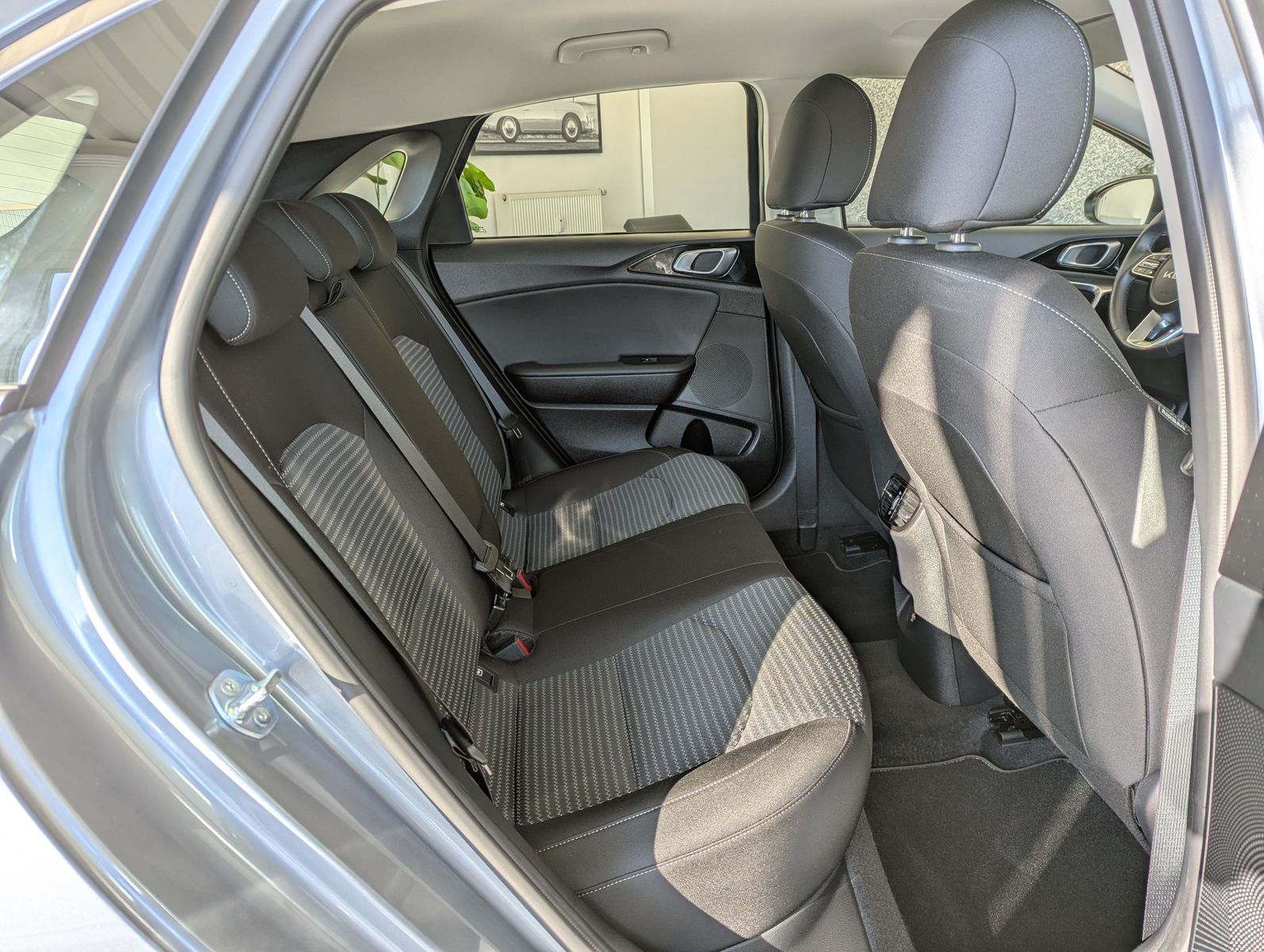 Fahrzeugabbildung Kia cee'd / Ceed 1.5 Spirit Limo JBL ACC Kamera 7J-G