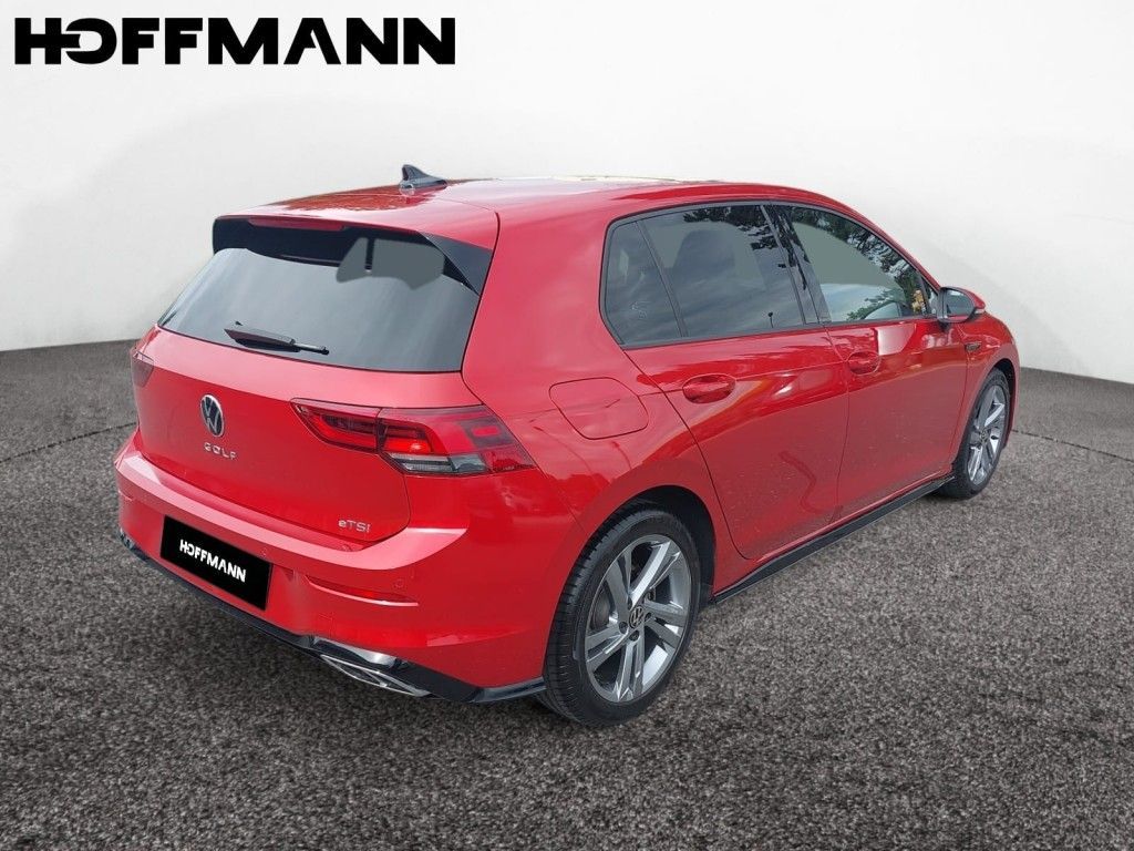 Fahrzeugabbildung Volkswagen Golf 1.5 eTSI DSG R-Line Standheizung