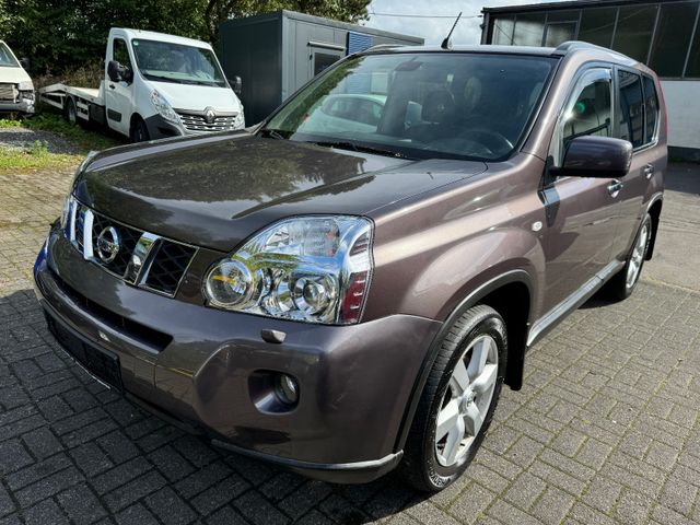 Nissan X-Trail PLATINUM 4X4-Automatik-Leder-Ahk-Kamera