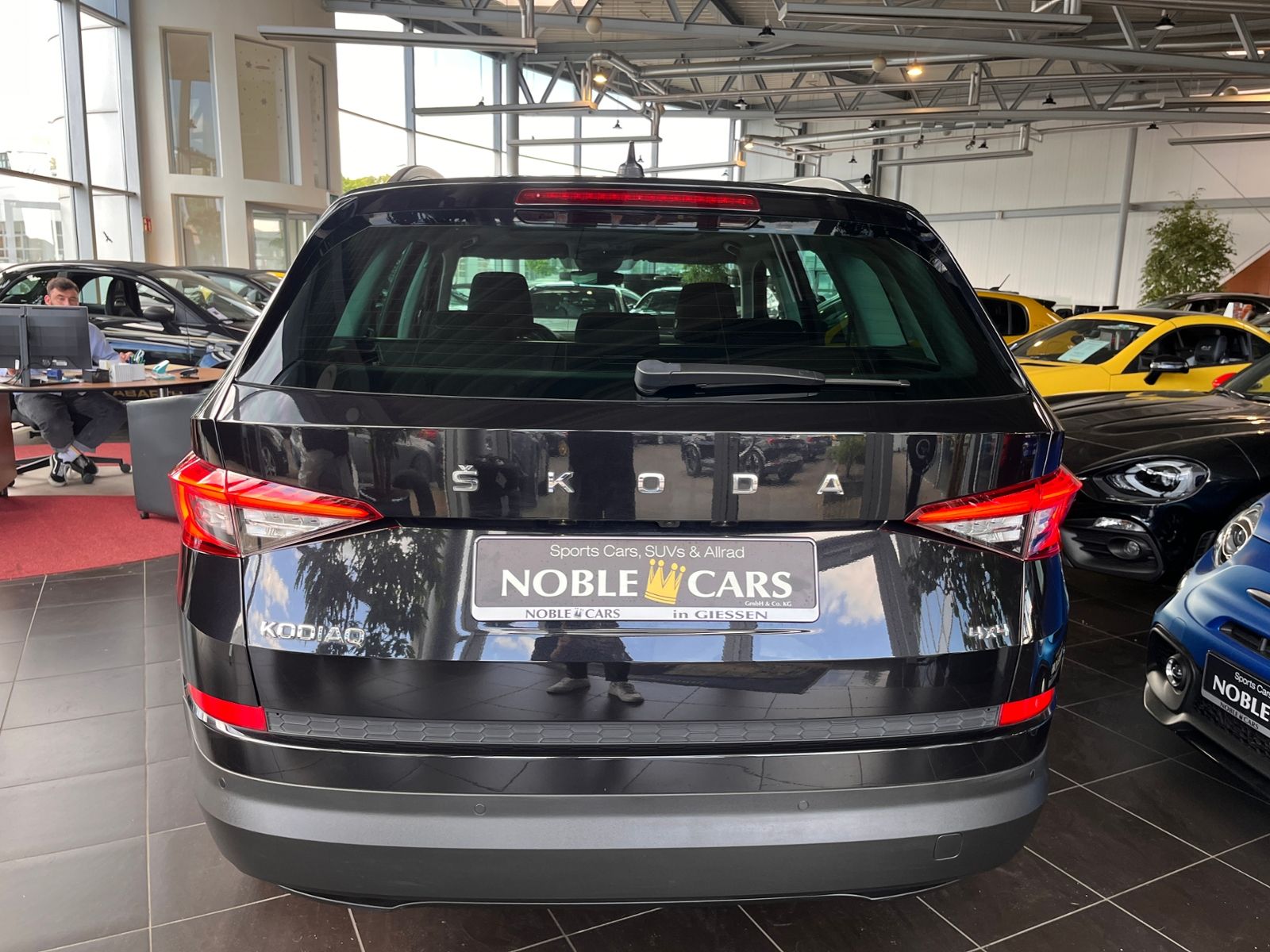 Fahrzeugabbildung SKODA Kodiaq Clever 4x4 PANO 360° LED NAVI