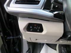 VW T7 Multivan 2.0 TDI Life DSG Navi Sthzg ACC Ahk VW T7 Multivan 2.0 TDI Life DSG Navi Sthzg ACC Ahk