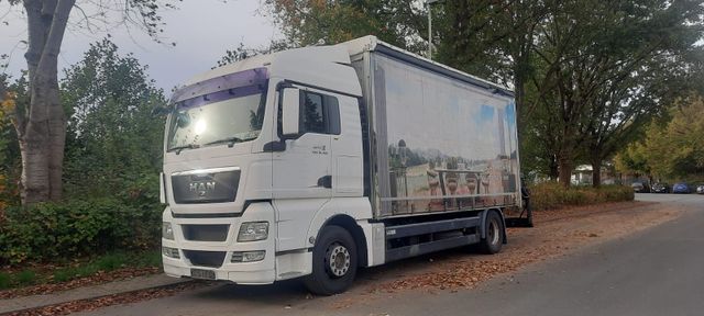 MAN TGX 18.360PS 4x2 G.Haus Kran+Funk