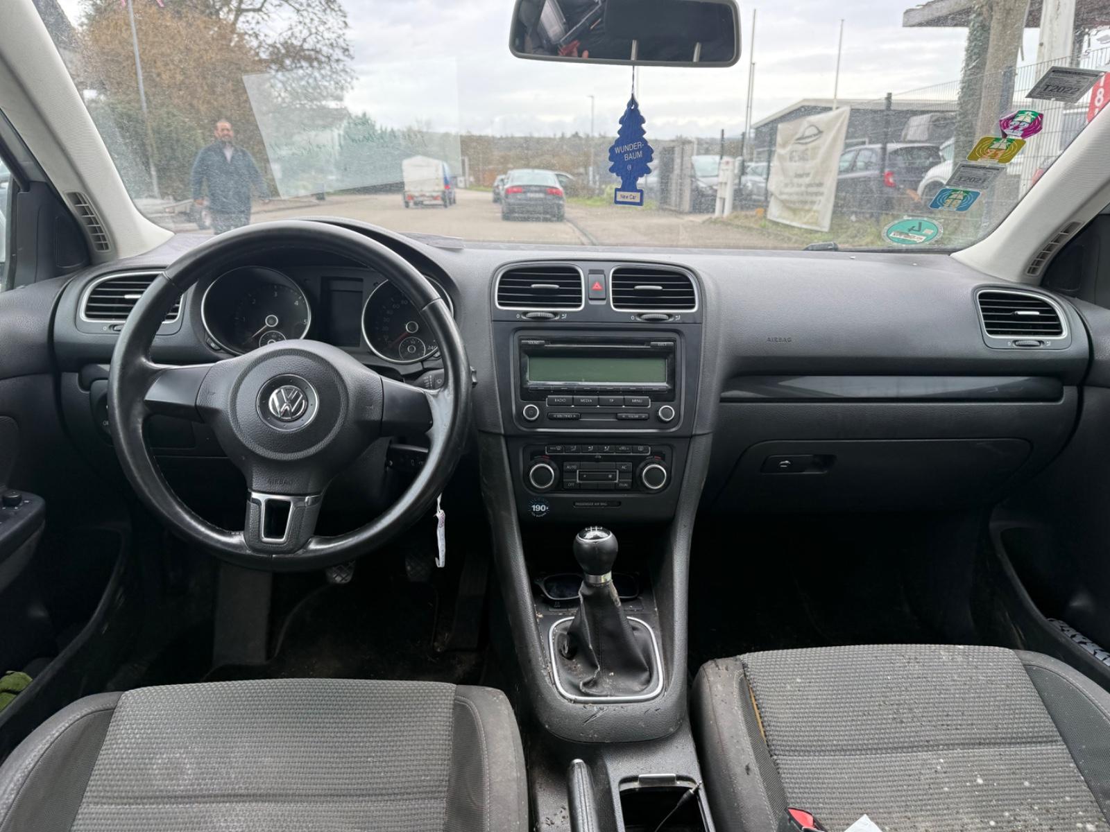 Volkswagen Golf 2010 — photo 10