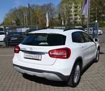 MERCEDES-BENZ GLA 200 d CDI Navi PDC Kamera Sitzhz. PanoramaSD MERCEDES-BENZ GLA 200 d CDI Navi PDC Kamera Sitzhz. PanoramaSD