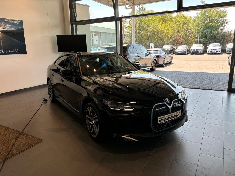 BMW i4 - Bild 14