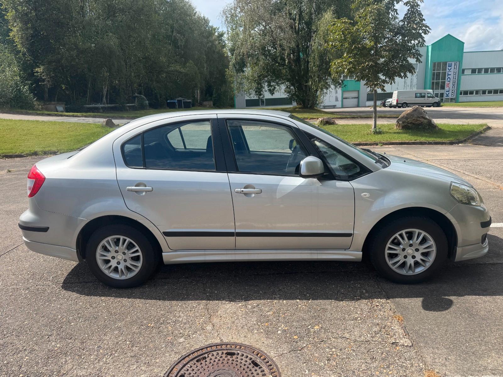Suzuki SX4 1.6 | 87.362 km | TÜV NEU | 2. Hand |
