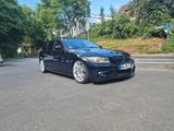 BMW 335d Touring - - BMW 3er Reihe Gebrauchtwagen in Frankfurt